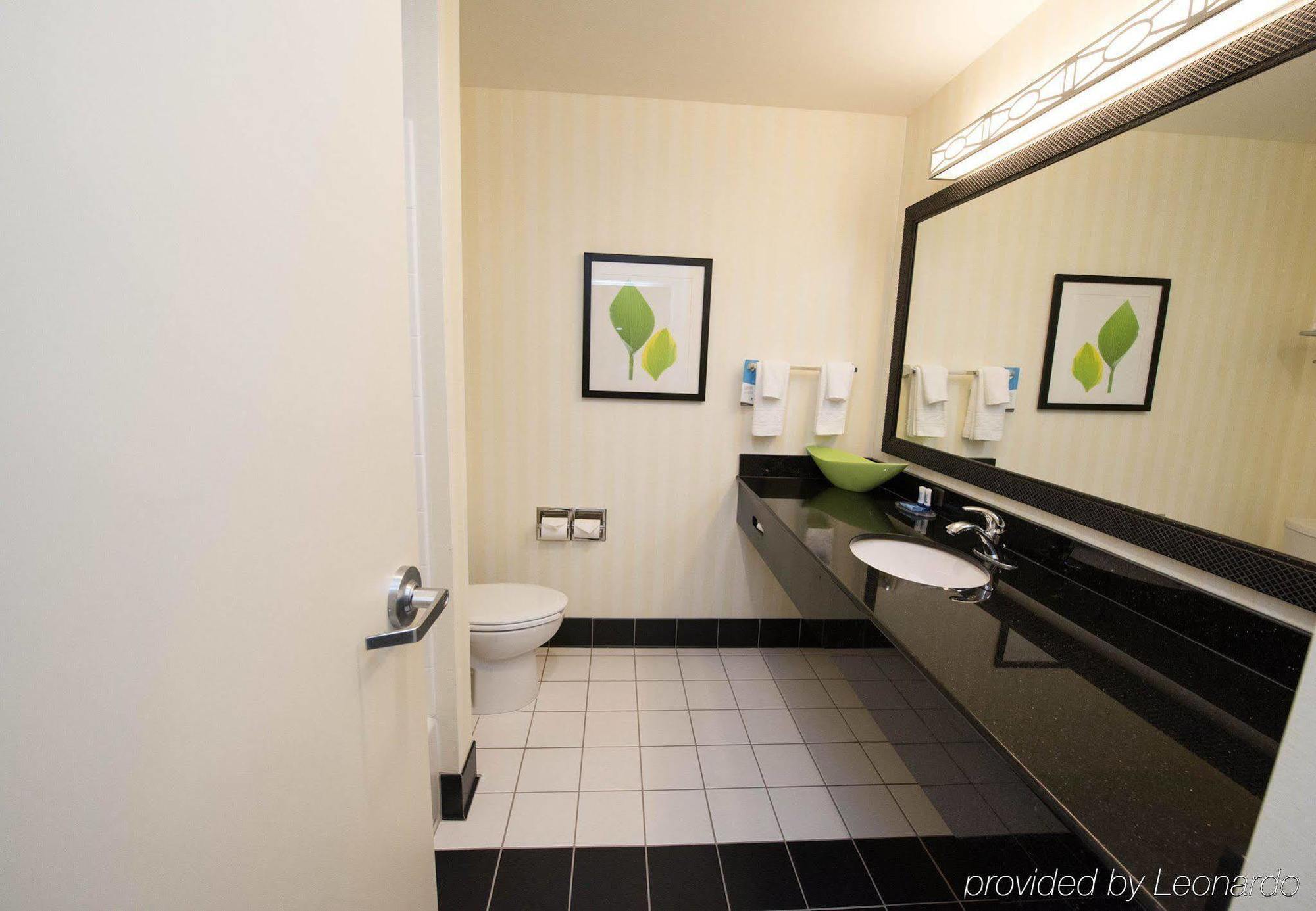 Fairfield Inn & Suites Seattle Bremerton Buitenkant foto